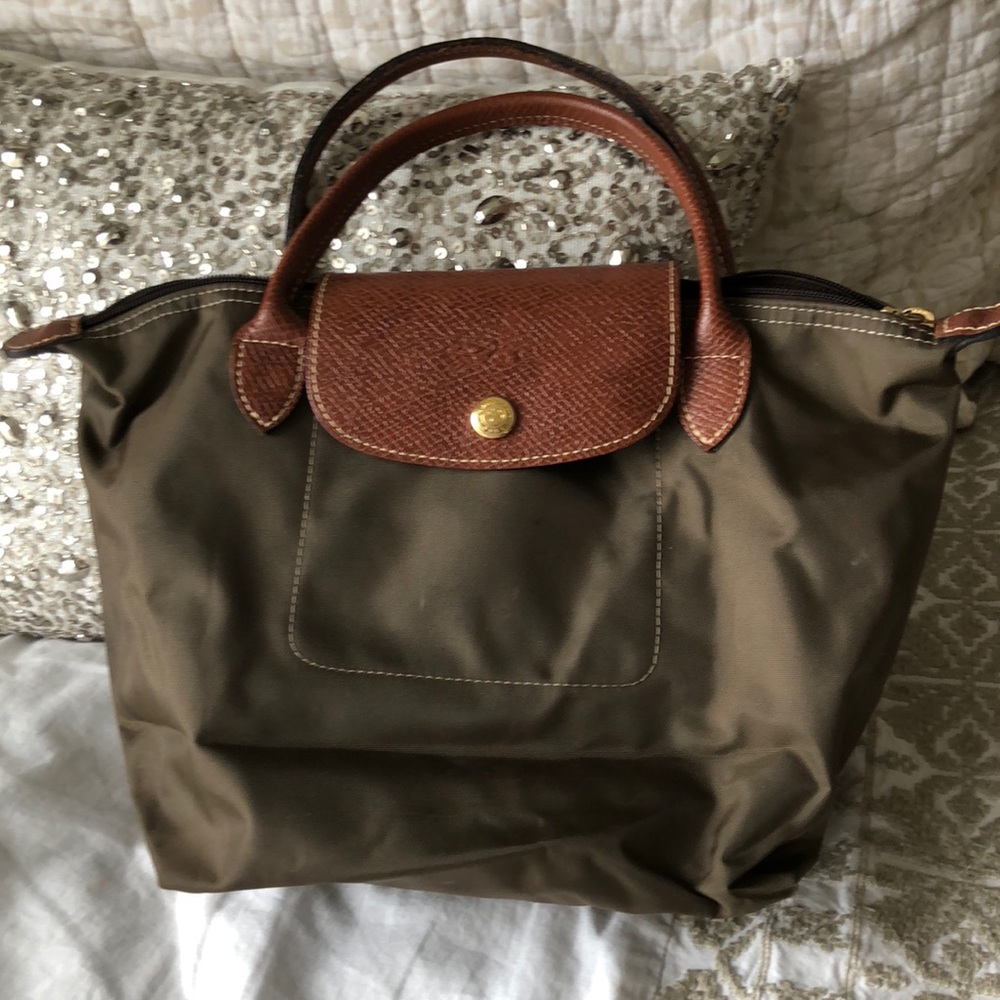 Longchamp purse